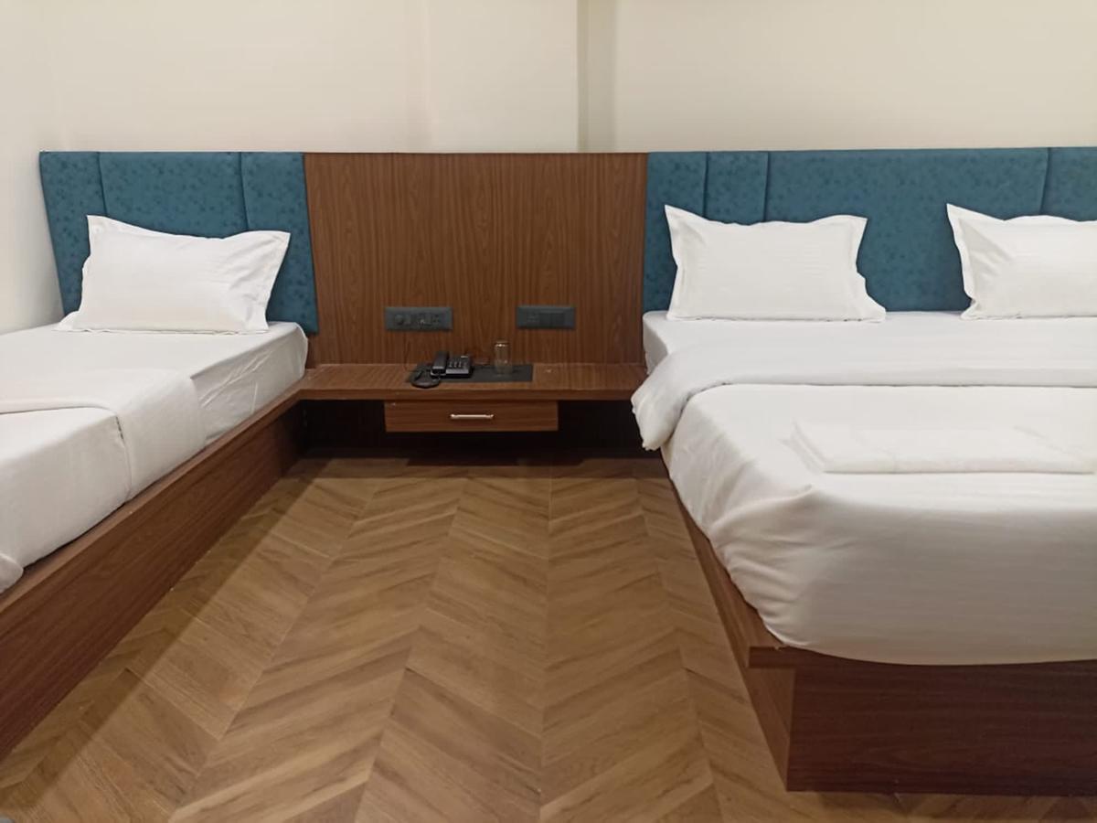 Hotel Prakhyat photo 4