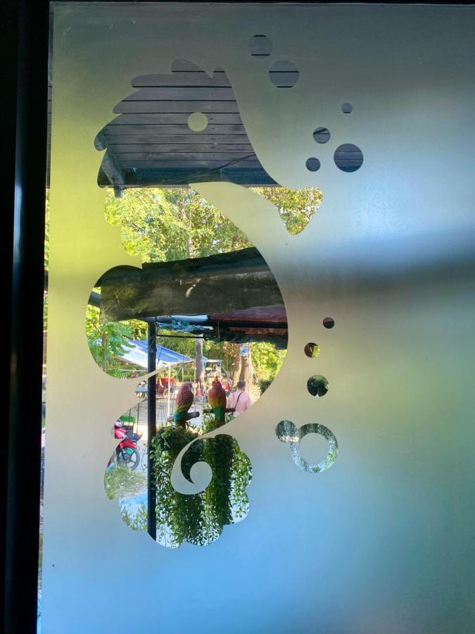 Seahorse Lipe Hostel photo 6