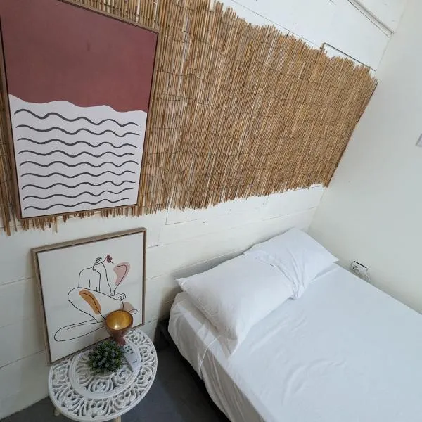Hostel Playa Negra photo 4