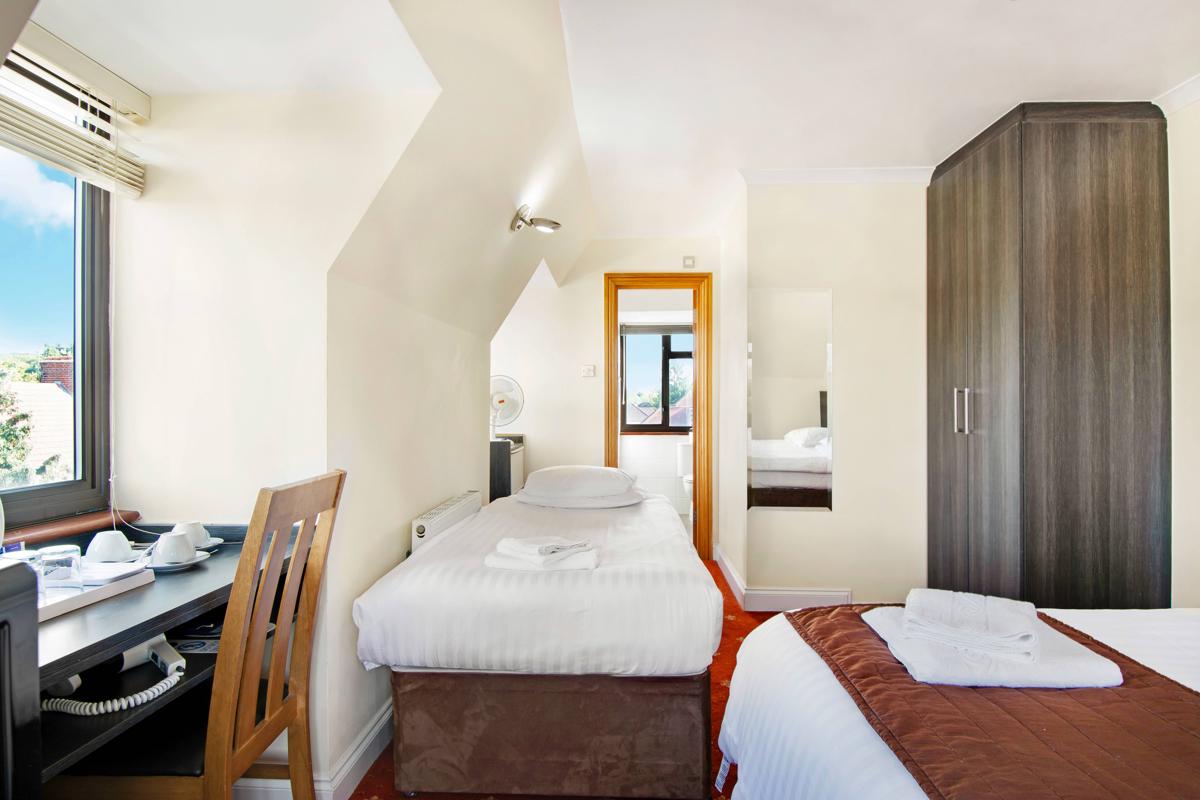 The Brent Hotel photo 4