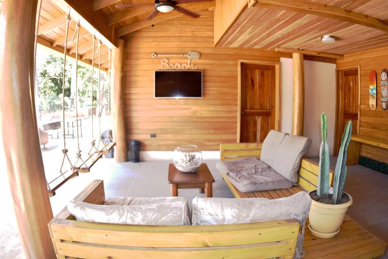 Casa Aura Beachfront Premium Hostel photo 2