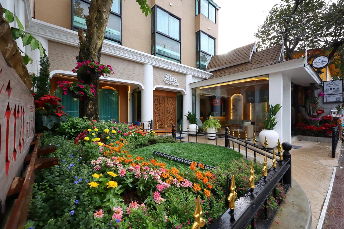 Sira Boutique photo 2