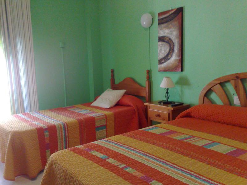 Hostal Virgen del Rocio photo 4