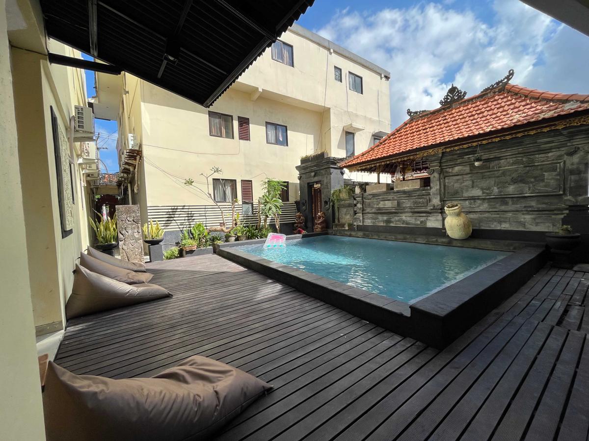 Suardana Inn photo 1