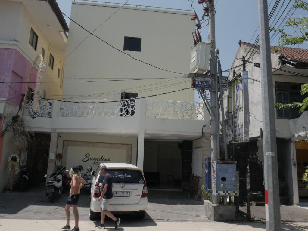 Suardana Inn photo 3
