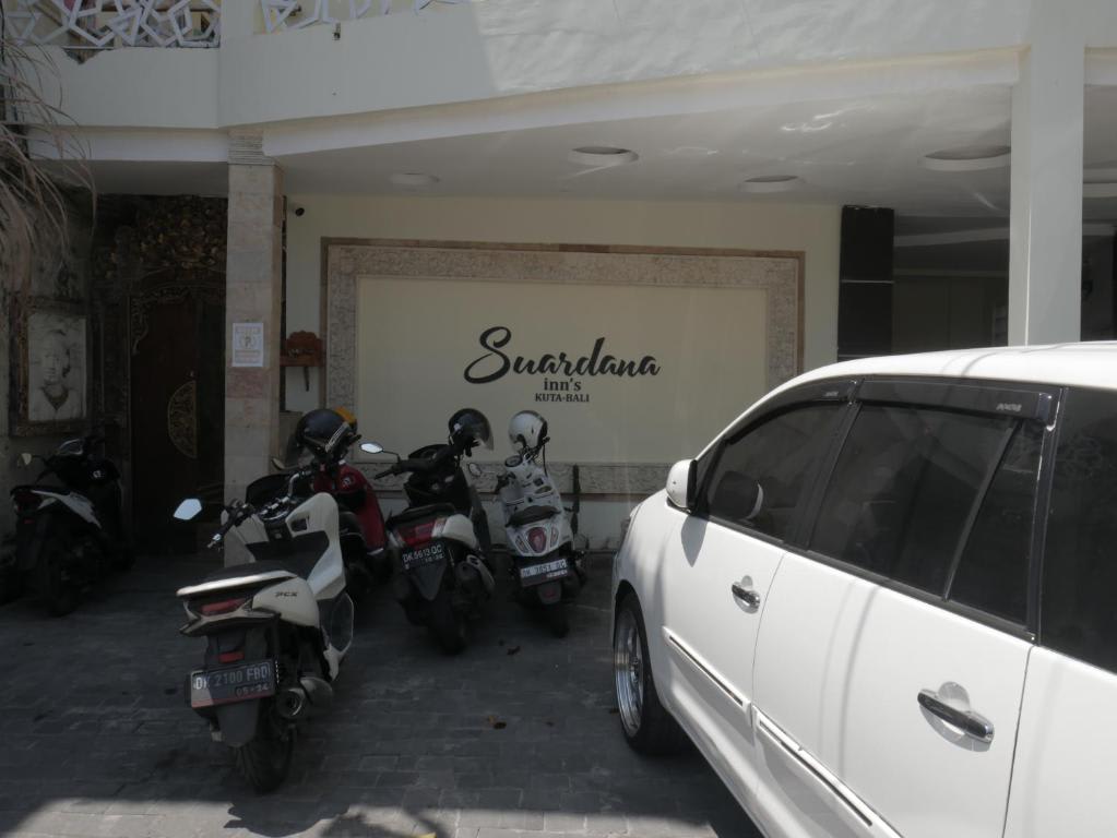 Suardana Inn photo 4