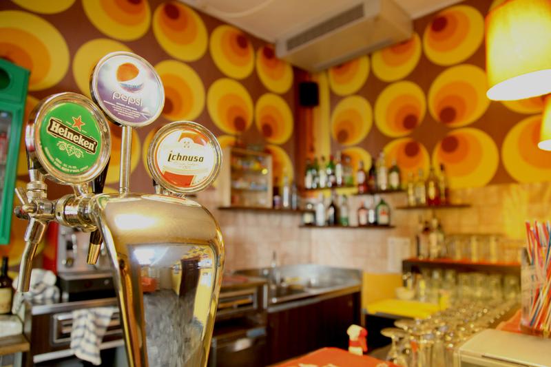 Sunflower City Student Hostel & Bar photo 3