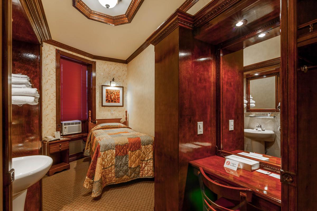 Hotel 17 photo 6