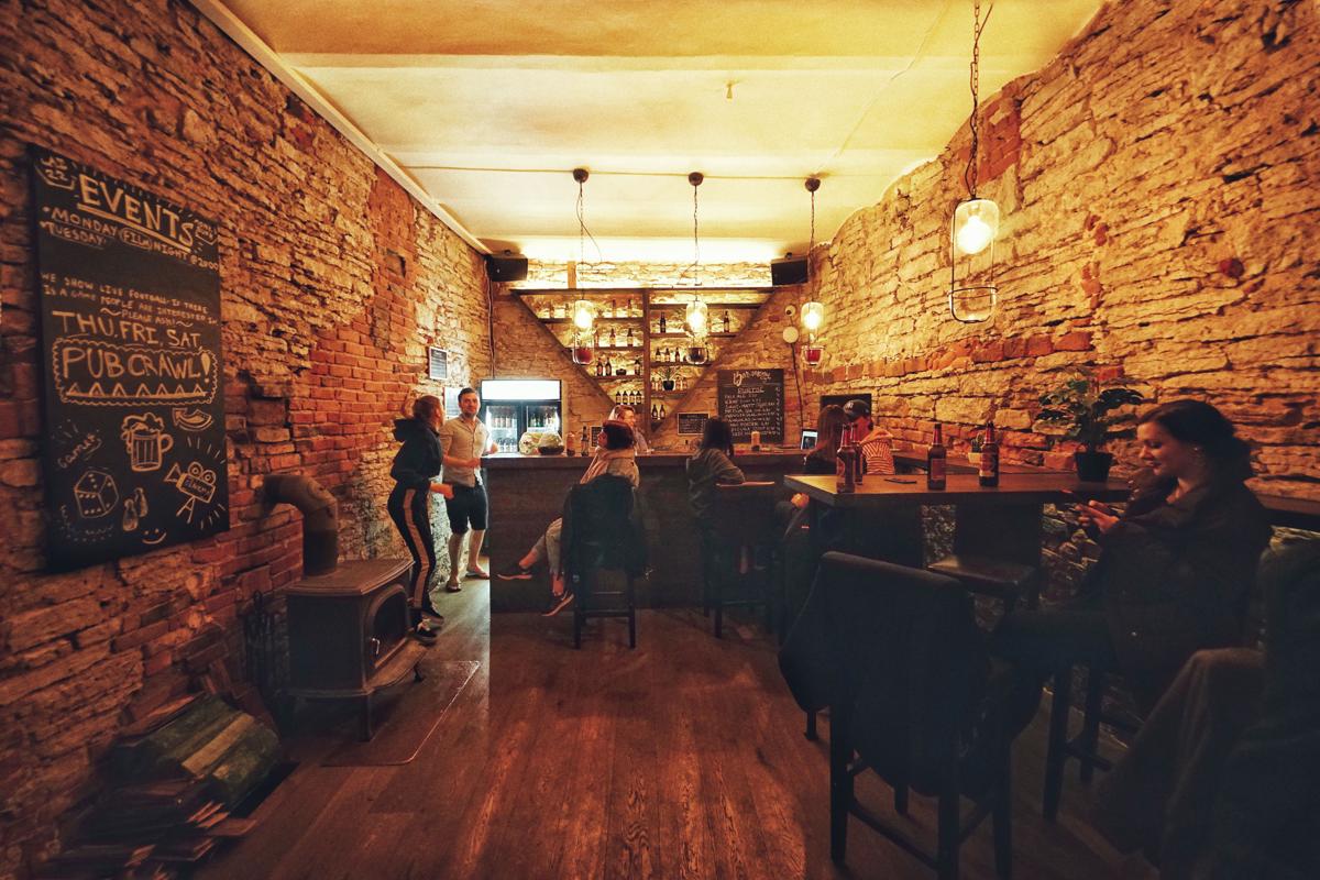 The Monk's Bunk Hostel & Bar photo 1