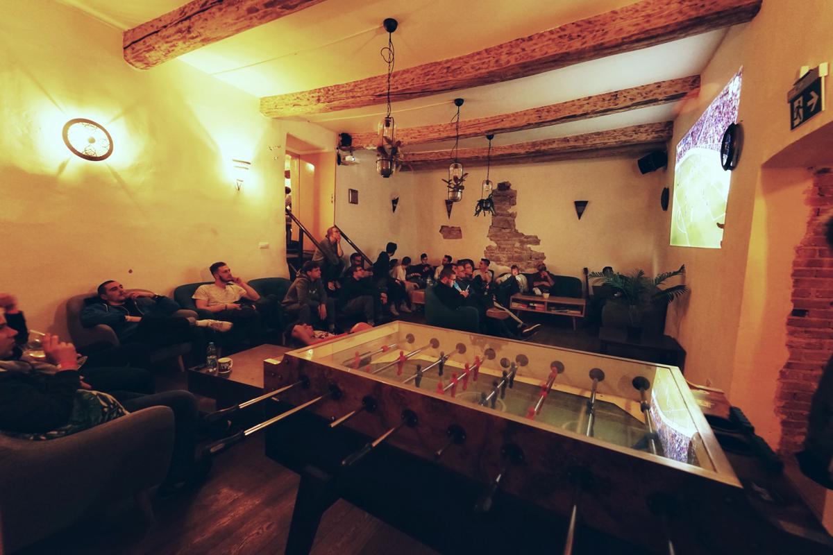 The Monk's Bunk Hostel & Bar photo 2