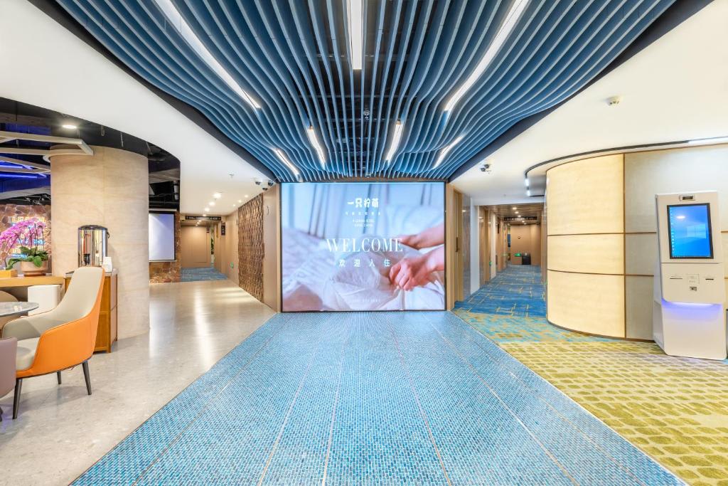 Shanghai Lemon Hotel Huaihai Road photo 3