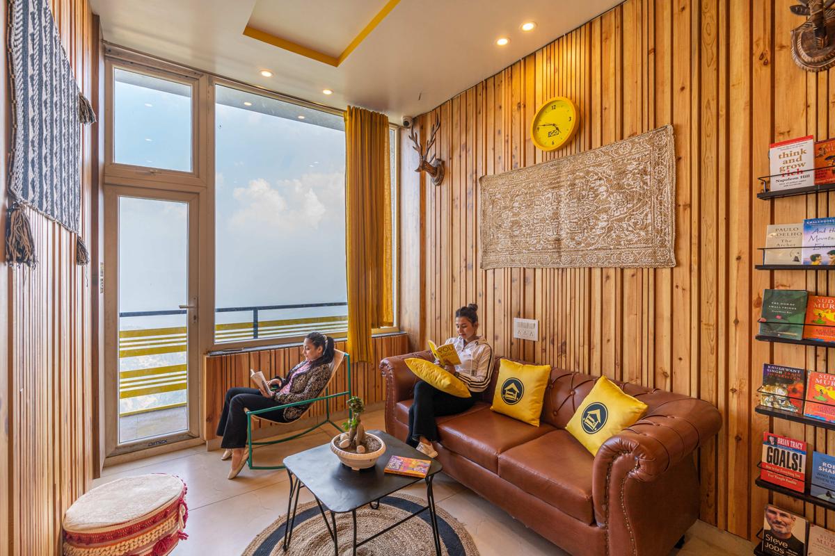 The Hosteller Kufri, Shimla photo 3