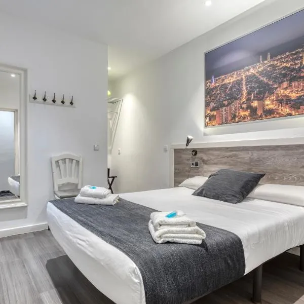 Hostal & Apartamentos Bedmates photo 5