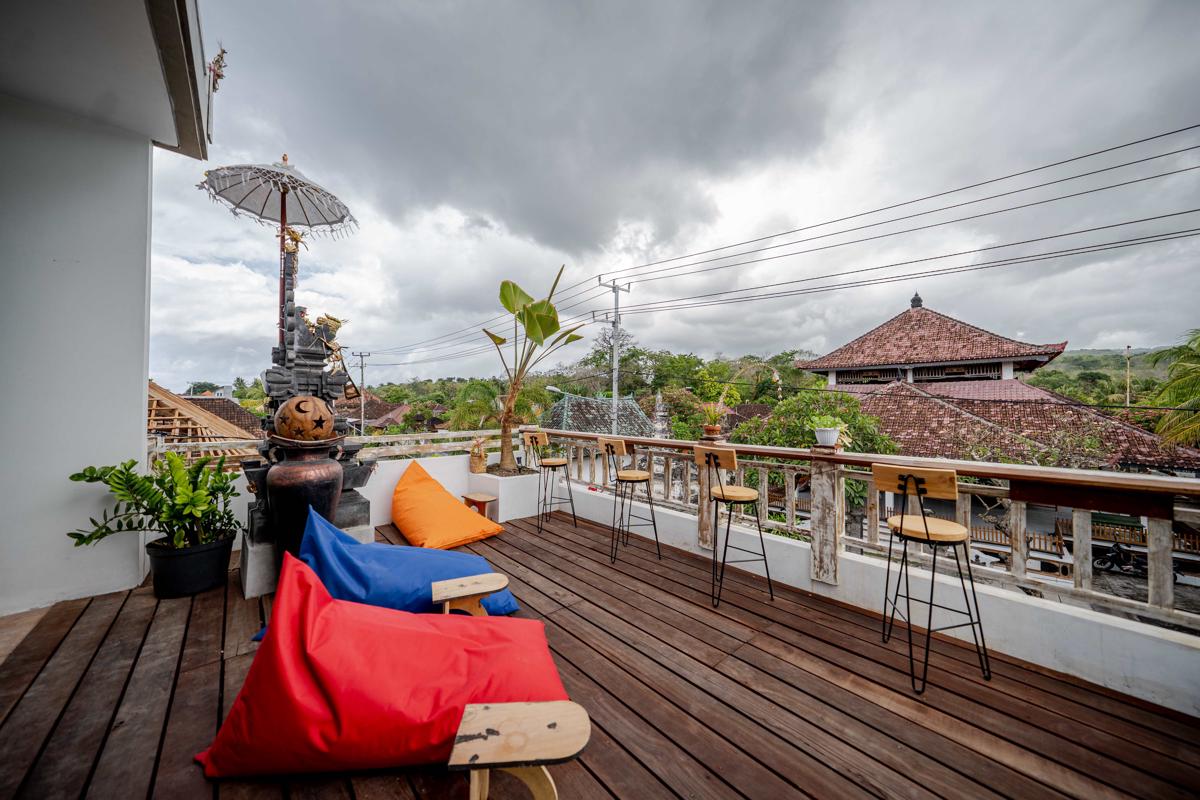 The Moon Hostel Penida photo 1
