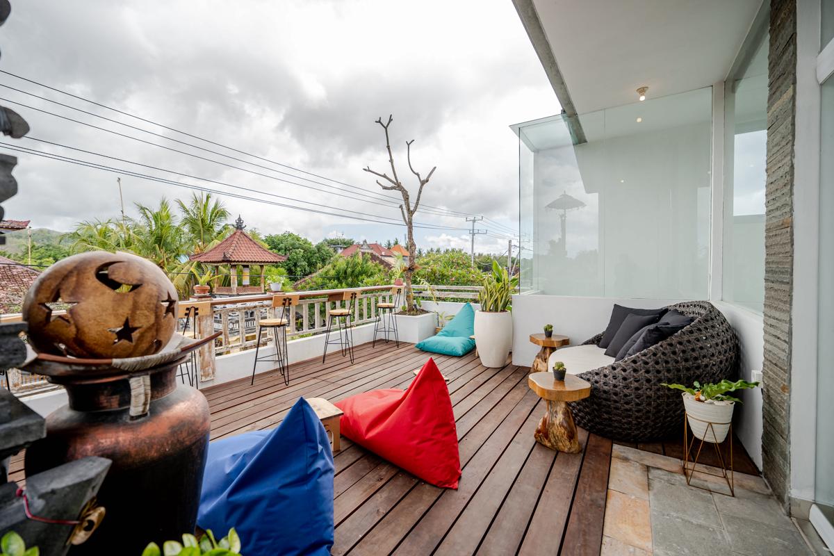 The Moon Hostel Penida photo 4