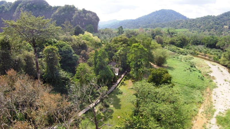 Khao Sok Riverside Cottages photo 1