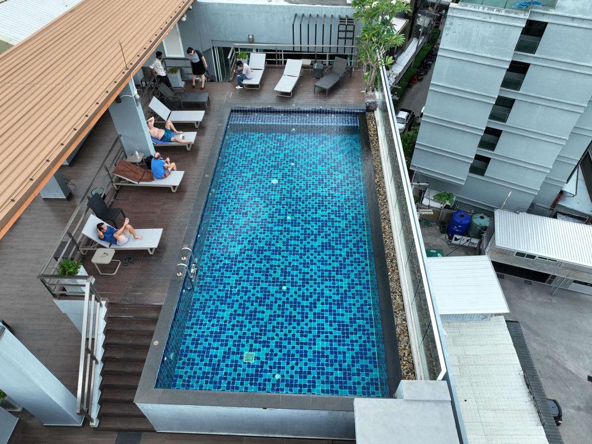 The Base Inn Pattaya photo 4