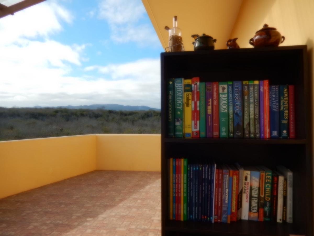 Ariana's Galapagos Hostal photo 2