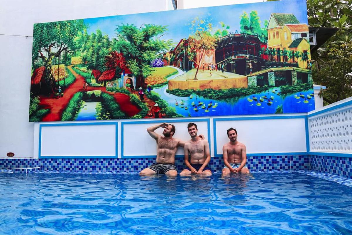 Grand Holiday Villa photo 2