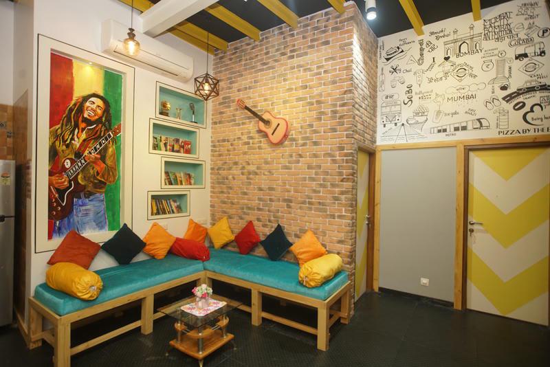 Mumbai Staytion photo 4
