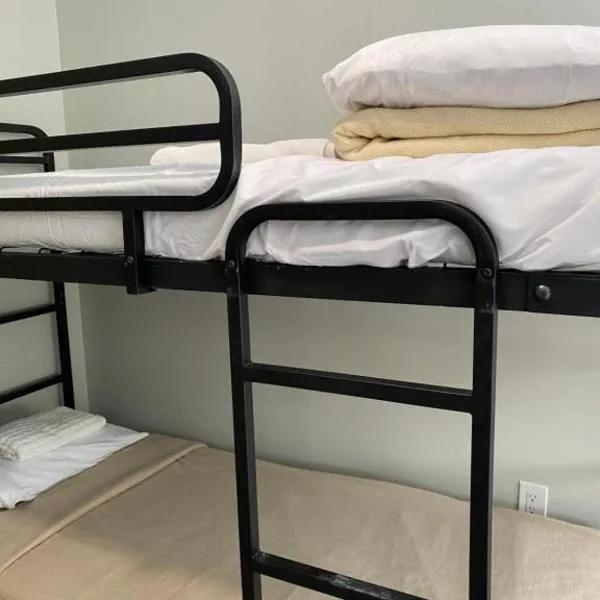 Mayflower Hospitality Hostel photo 5