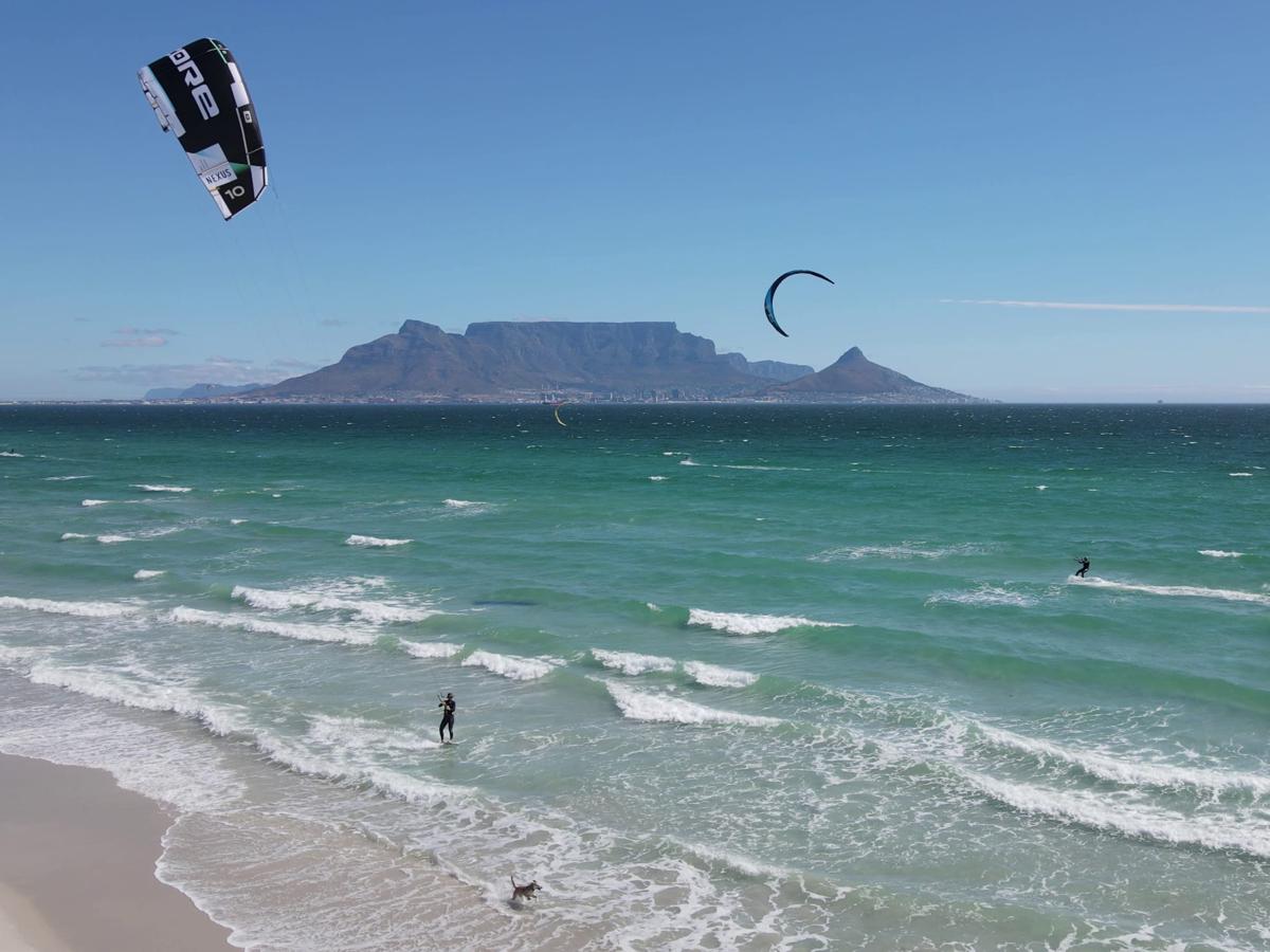 Khaya Kite & Yoga photo 4