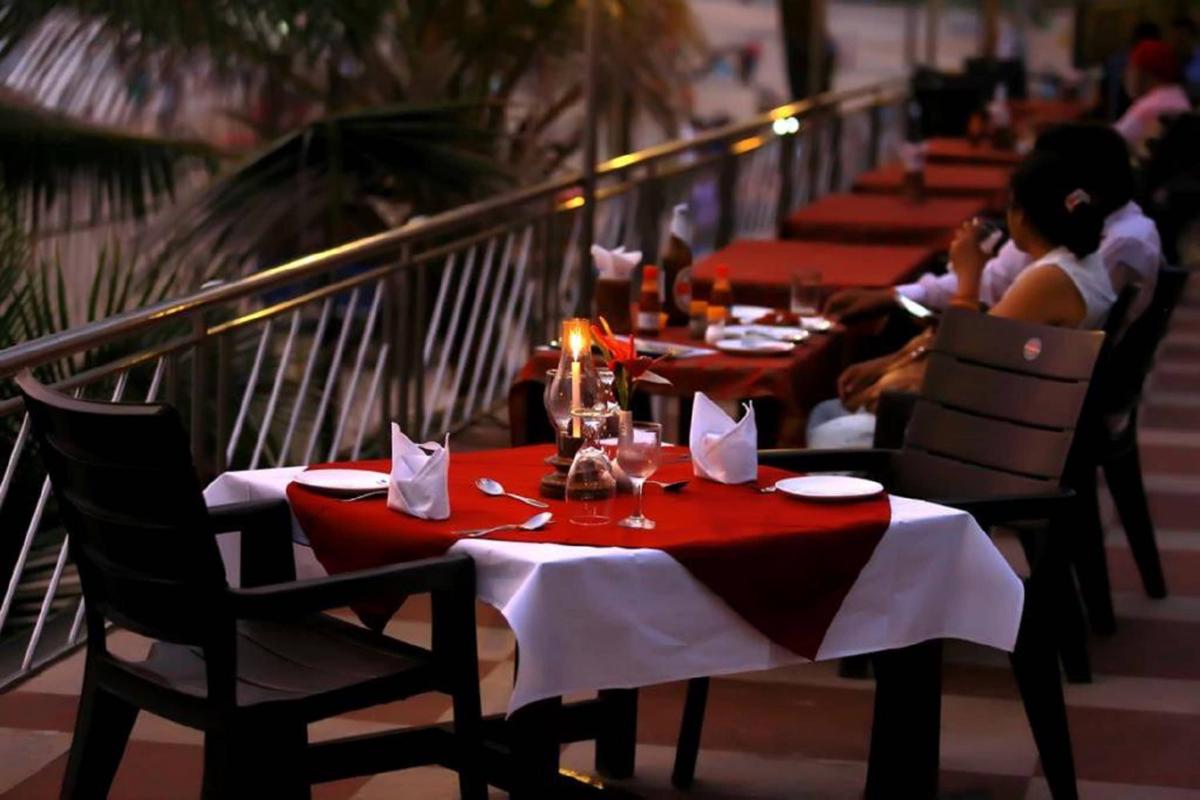 Hotel Sea Face Kovalam photo 3