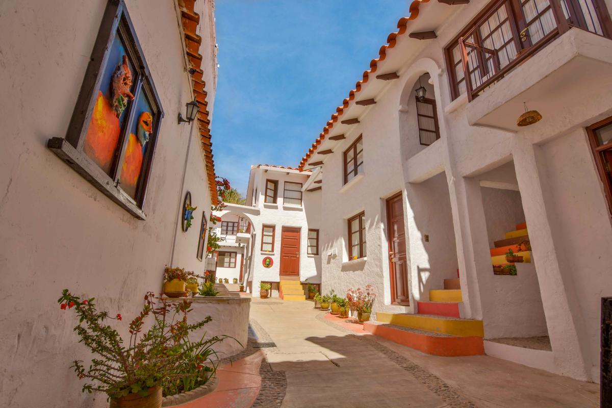 Hostal CasArte Takubamba photo 3