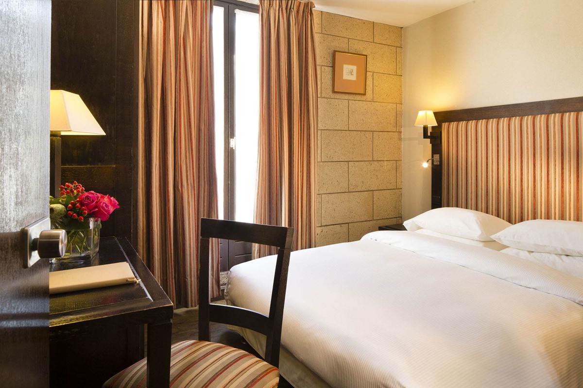 Hotel Europe Saint-Severin photo 3