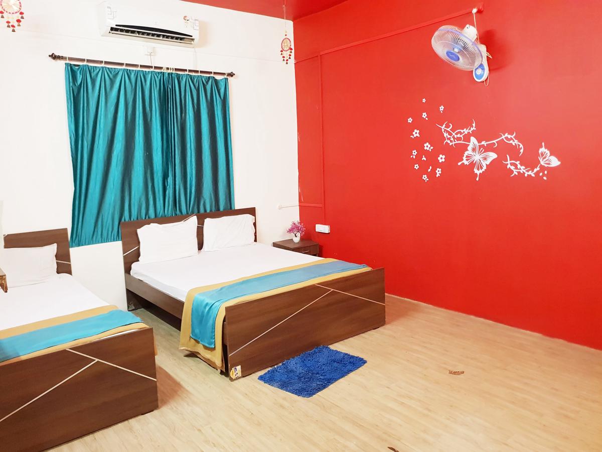 6 CR Hotel Natraj photo 3