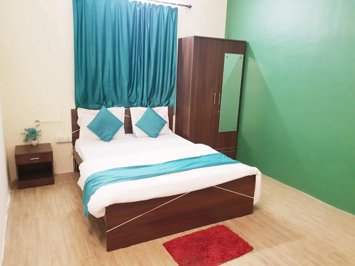 6 CR Hotel Natraj photo 4