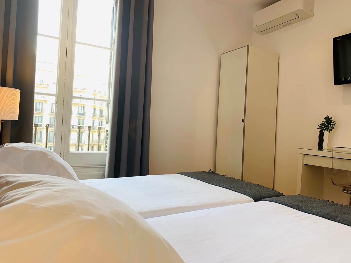 Super Balmes Guest House photo 3