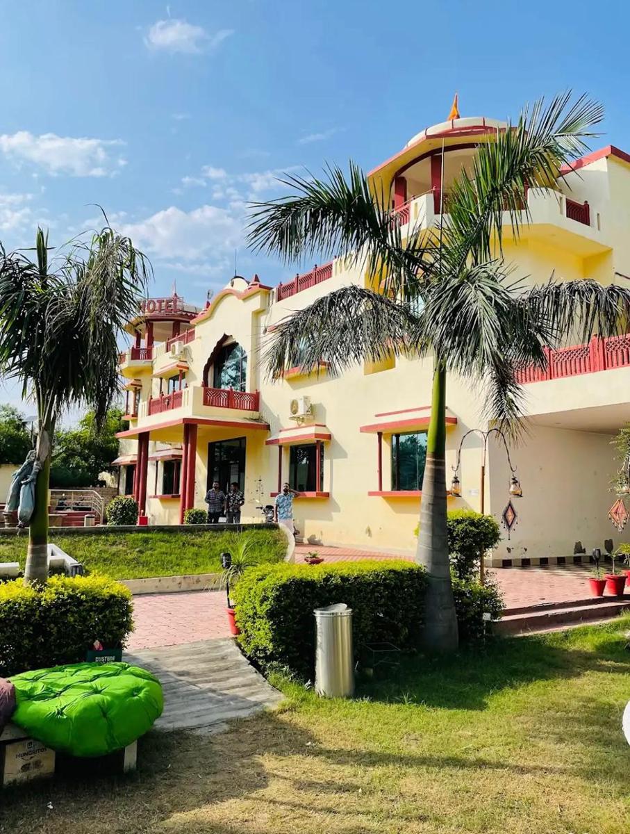 The Quila Camps & Resort photo 1