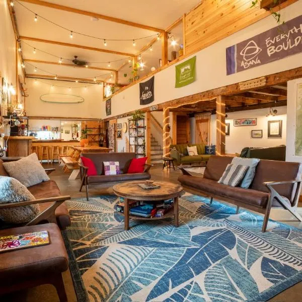 Barn Door Hostel photo 5