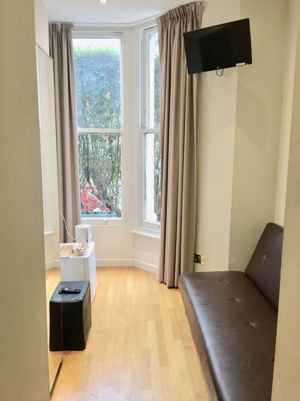23 Matheson Road photo 4