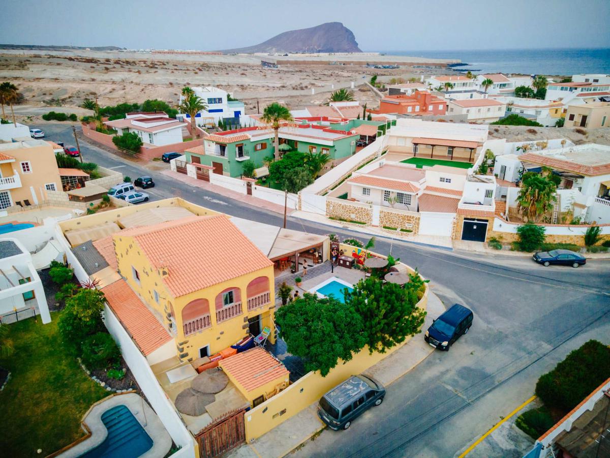 Los Amigos Nest Hostel photo 4