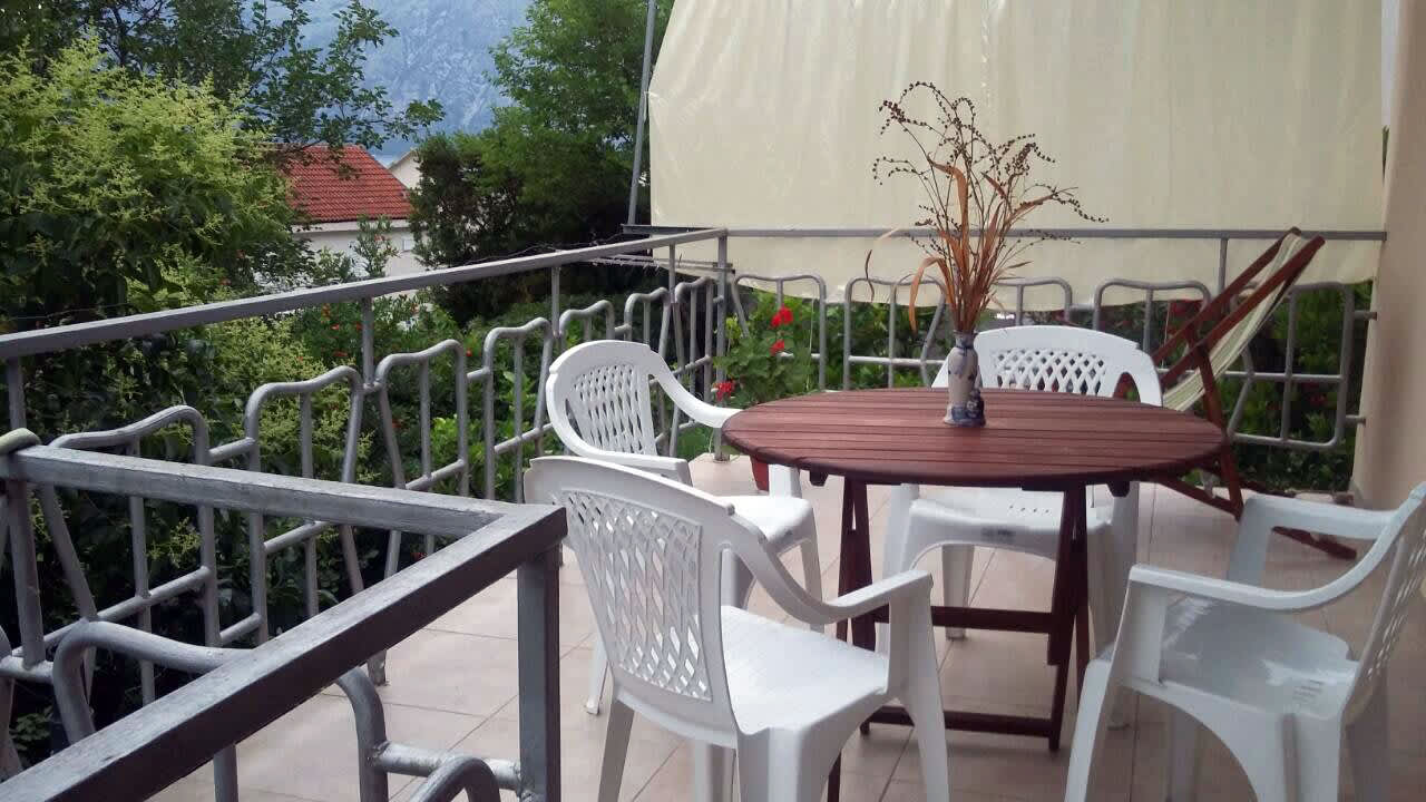 Djura Guesthouse photo 3