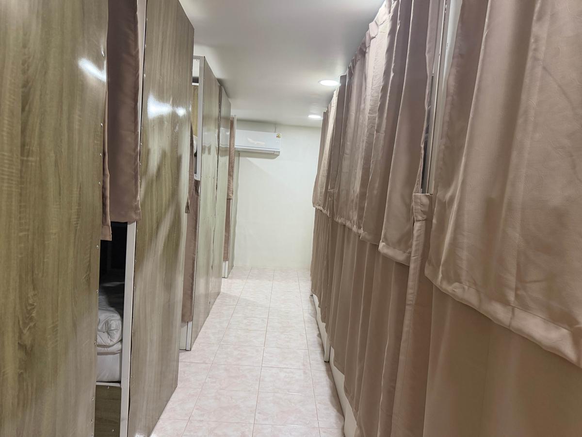 Best Inn Hostel Patong photo 4