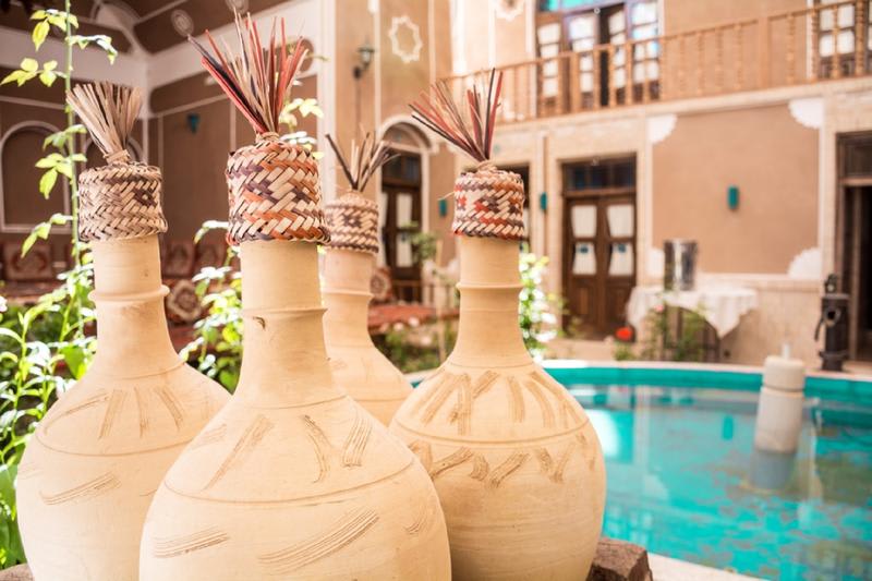 Firoozeh Traditional Hotel photo 4