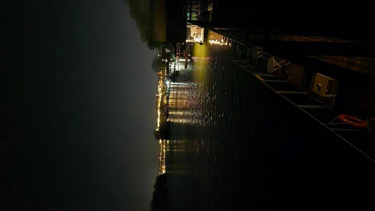 ArkaBarka Floating Hostel photo 6