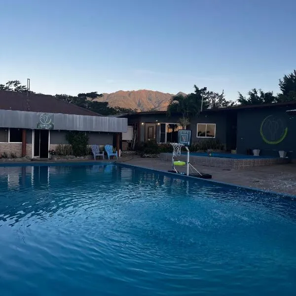 Isabella Hostel and Pool photo 5