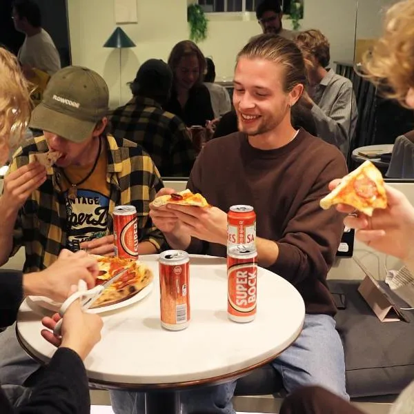 Gspot Hostels & Love Triangles Pizzeria photo 5