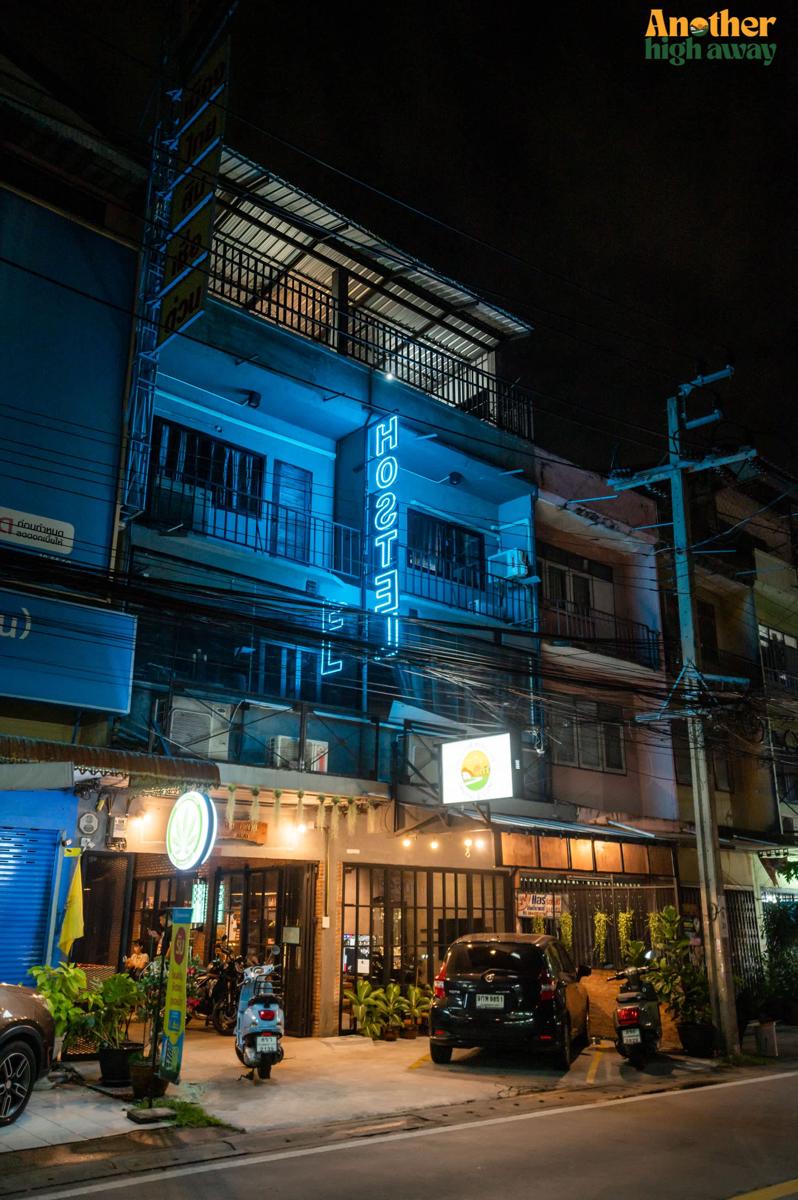 Another High Away Hostel Bangkok photo 1
