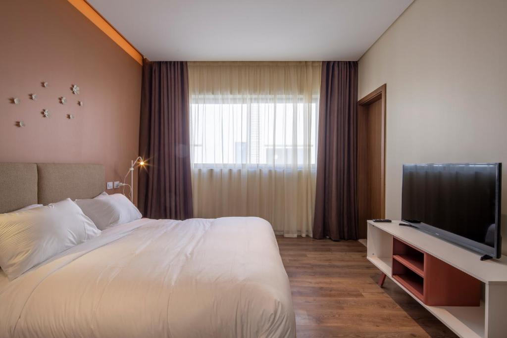 Sakura Lake View Residence | New Cairo photo 3