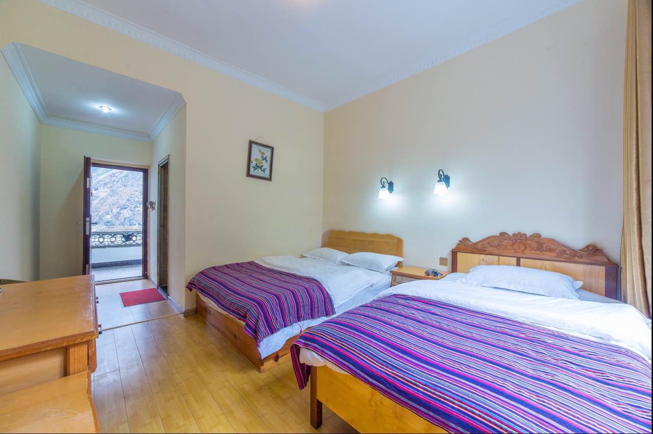 Tina's Hotel photo 2