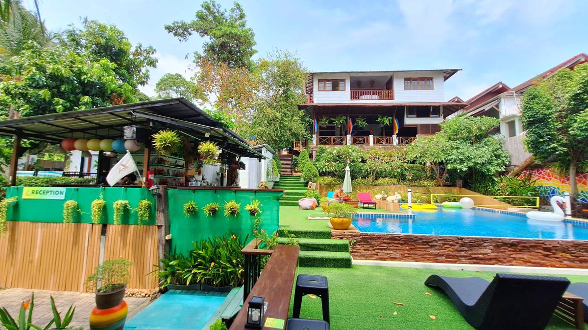 Alpha Gay Resort & Spa - Men Only photo 3