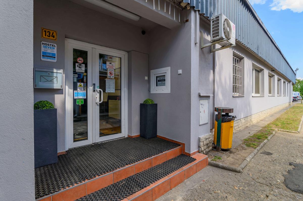 Hostel Seven photo 1
