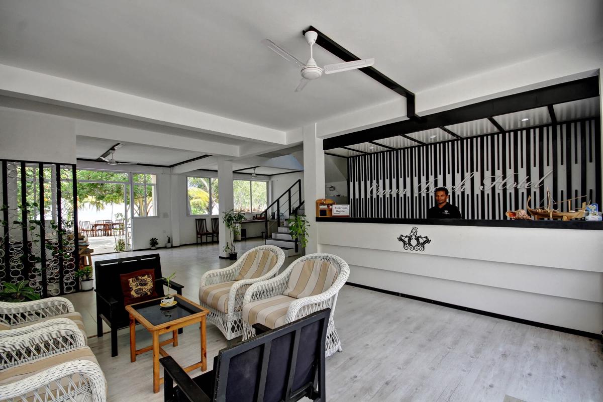 Crown Beach Hotel Maldives photo 3