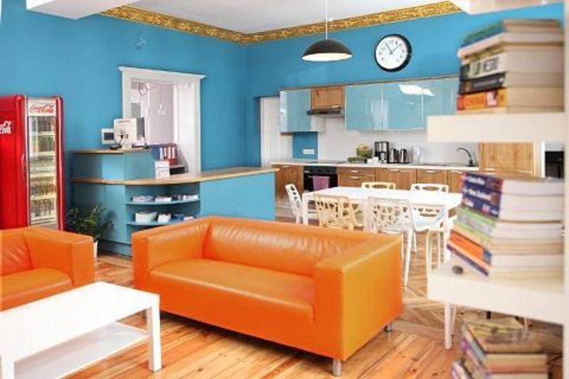 Blooms Boutique Hostel photo 2