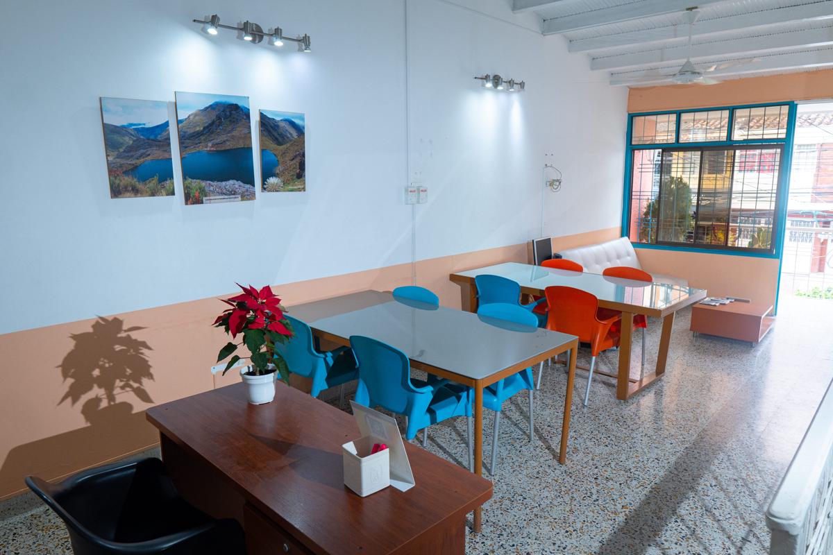 Casa De Pinos Hostal photo 1